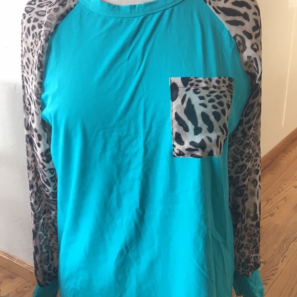 NWT OMSJ Leopard Animal Print Patchwork Plus Long Sleeve Shirt Top Blouse Size L - Picture 3 of 13